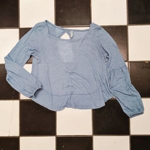 Free People top w/ open back